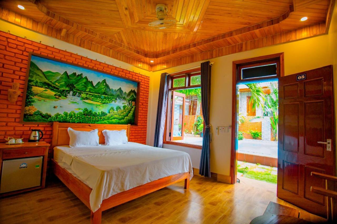 Hillside View Bungalow Homestay Phong Nha Bagian luar foto