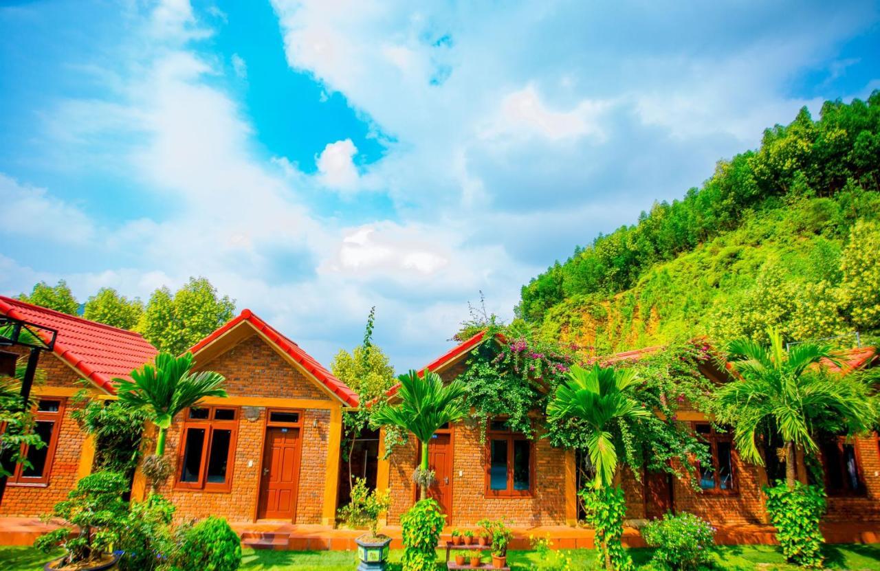 Hillside View Bungalow Homestay Phong Nha Bagian luar foto